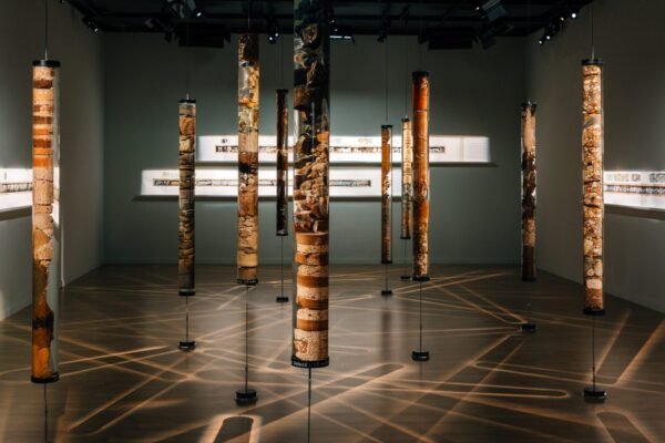 Unconformities14 by Paris TAVITIAN copy_high_high