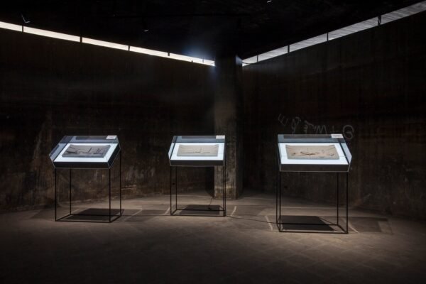 SSM_Collapsing_011 Medres_high