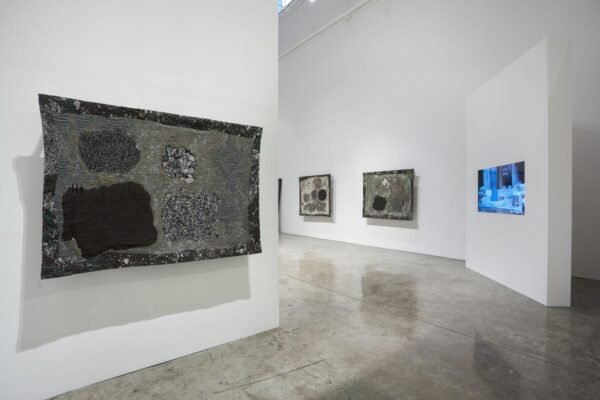 MUS00679 View Tapestries TTL Med Res_high