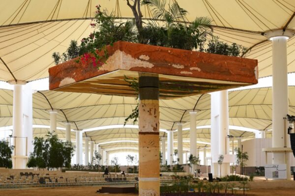 DSC_8976corMedRes _high