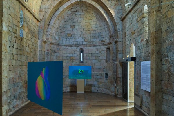 Joana Hadjithomas et Khalil JoreigeExposition installation vidéo "Se souvenir de la lumière"MUSÉE NATIONAL PABLO PICASSO,LA GUERRE ET LA PAIX Vallauris