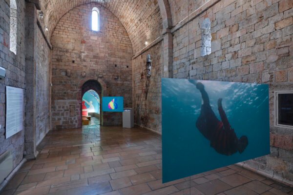 Joana Hadjithomas et Khalil JoreigeExposition installation vidéo "Se souvenir de la lumière"MUSÉE NATIONAL PABLO PICASSO,LA GUERRE ET LA PAIX Vallauris