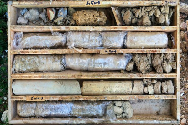 09-Unconformities Sursock LRes copy_high